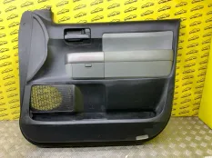 Обшивка двери передняя правая Toyota Sequoia II 2008 - 2022 2013 676100C500 ВНЕДОРОЖНИК 5.7 I 3URFE