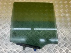 Стекло двери задней правой Nissan Pathfinder (R51M) 2004-2013 2005 82300EB33A ВНЕДОРОЖНИК 2.5 D YD25DDTI