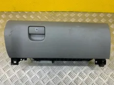 Бардачок Toyota Sequoia II 2008 - 2022 2013 555130C010 ВНЕДОРОЖНИК 5.7 I 3URFE