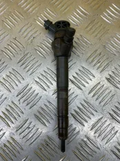 Форсунка топливная Land Rover Range Rover Evoque I (2011-2018) 2016 LR073710 2.0 D 204DTD