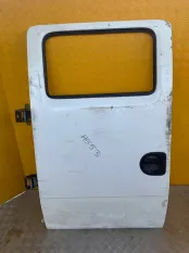 Стекло двери задней левой Nissan Cabstar 2016 82301MB46A ГРУЗОВОЙ 2.5 D YD25DDTI