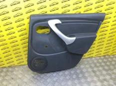 Обшивка двери задняя правая Dacia Duster 2010-2017 2014 829A07525R 1.5 D K9K858