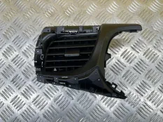 Дефлектор обдува салона Toyota Hilux (2015-2021) 2022 55650KK060 ПИКАП 2.4 D 2GDFTV