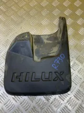 Брызговик задний правый Toyota Hilux (2015-2021) 2017 766210K160 ПИКАП 2.4 D 2GDFTV
