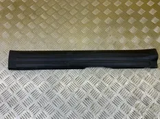 Накладка на порог внутренняя передняя правая Toyota Sequoia II 2008 - 2022 2013 679130C050 ВНЕДОРОЖНИК 5.7 I 3URFE