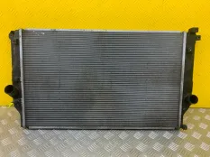 Радиатор (основной) Toyota Rav 4 (CA40) (2012-2019) 2013 1640026421 2.0 D 1ADFTV