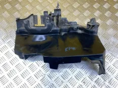 Дефлектор радиатора Toyota Hilux (2015-2021) 2022 53294KK100 ПИКАП 2.4 D 2GDFTV