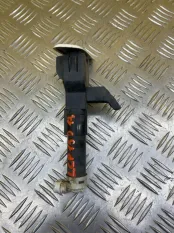 Форсунка омывателя фар Toyota Land Cruiser Prado 150 (2009-2023) 2013 8520760040 ВНЕДОРОЖНИК 3.0 D 1KDFTV