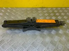 Домкрат Nissan Navara (D40) 2004-2015 2008 99550EB300 ПИКАП 2.5 D YD25DDTI