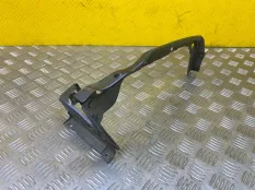 Кронштейн крепления бампера переднего Toyota Tundra II (2006-2022) 2015 525380C030 ПИКАП 5.7 I 3URFBE
