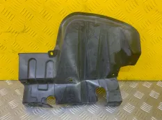 Дефлектор радиатора Toyota Tundra II (2006-2022) 2015 532940C030 ПИКАП 5.7 I 3URFBE, левый