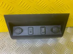 Разъем AUX / USB Toyota Tundra II (2006-2022) 2015 554340C030 ПИКАП 5.7 I 3URFBE