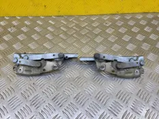 Петля капота Chrysler Grand Voyager V (2008-2015) 2009 04673954AA МИНИВЭН 2.8 D