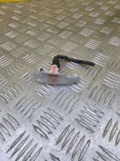 Повторитель поворота в крыло Mitsubishi L200 (2015-2022) 2018 8351A065 2.4 D 4N15, левый