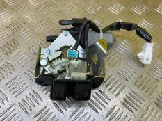 Замок багажника Toyota Rav 4 (CA40) (2012-2019) 2013 6935028160 2.2 D 2ADFTV