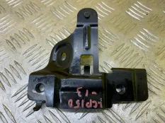 Кронштейн Toyota Land Cruiser Prado 150 (2009-2023) 2013 5845760010 ВНЕДОРОЖНИК 3.0 D 1KDFTV
