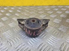 Подушка крепления двигателя Mitsubishi L200 (2006-2015) 2006 3204A005 ПИКАП 2.5 D 4D56