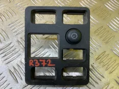 Блок кнопок Toyota Hilux (2005-2015) 2012 554460K070 2.5 D 2KDFTV