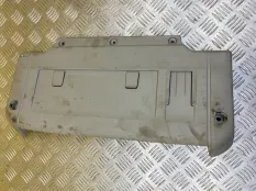 Пластик салона Nissan Cabstar 2016 73820MB40 ГРУЗОВОЙ 2.5 D YD25DDTI