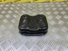 Кронштейн рессоры Toyota Tundra II (2006-2022) 2015 484730C010 ПИКАП 5.7 I 3URFBE, задний правый