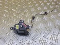 Моторчик заслонки печки Ford Ranger III (2011-2019) 2013 1718214 ПИКАП 3.2 D