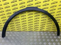 Молдинг крыла переднего правого Land Rover Discovery V (2016-н.в.) 2018 HY3216A074AE 3.0 D 30DDTX