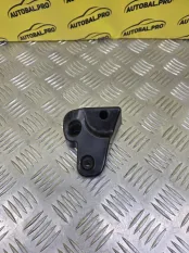 Кронштейн крепления бампера заднего Land Rover Range Rover Evoque I (2011-2018) 2014 LR035106 2.2 D 224DT