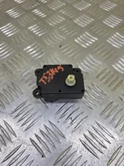 Моторчик заслонки печки Land Rover Range Rover Evoque I (2011-2018) 2014 LR048448 2.2 D 224DT