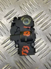 Моторчик заслонки печки Land Rover Discovery V (2016-н.в.) 2018 MF1139301650 3.0 D 30DDTX