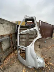 Порог правый Toyota Rav 4 (XA20) (2000-2006) 2003 8776211000