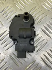 Моторчик заслонки печки Mercedes-Benz M-class W164 (2005-2011) 2010 A1648202042