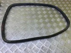 Уплотнитель Toyota Land Cruiser Prado 120 (2002-2009) 2003 6274160111 3.0 D 1KDFTV