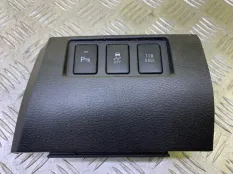 Блок кнопок Toyota Tundra II (2006-2022) 2015 844900C011 ПИКАП 5.7 I 3URFBE