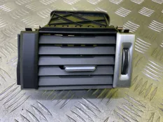 Дефлектор обдува салона Land Rover Range Rover Evoque I (2011-2018) 2011 LR025063 2.2 D 224DT