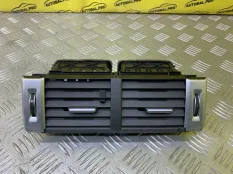 Дефлектор обдува салона Land Rover Range Rover Evoque I (2011-2018) 2011 BJ32014L21AB 2.2 D 224DT