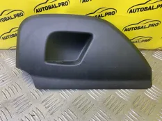 Пластик салона Land Rover Range Rover Evoque I (2011-2018) 2011 LR026485 2.2 D 224DT