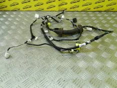 Проводка двери Toyota Hilux (2015-2021) 2022 82198KKQ20 ПИКАП 2.4 D 2GDFTV