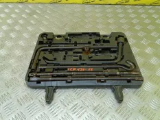 Набор инструментов штатный Toyota Land Cruiser Prado 150 (2009-2023) 2011 0912060220 ВНЕДОРОЖНИК 4.0 I 1GRFE