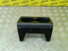 Подстаканник Toyota Sequoia II 2008 - 2022 2013 556200C030 ВНЕДОРОЖНИК 5.7 I 3URFE