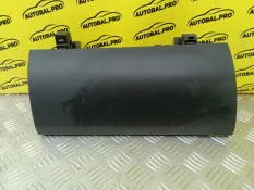 Крышка (дверца) бардачка ISUZU D-Max II (2012-2021) 2016 8974230754 ПИКАП 2.5 D 4JK1