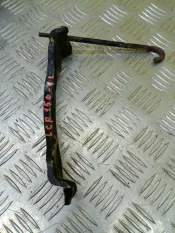Крепление аккумулятора Toyota Land Cruiser Prado 150 (2009-2023) 2011 7448126020 ВНЕДОРОЖНИК 4.0 I 1GRFE