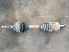 Полуось передняя правая (приводной вал, ШРУС) Toyota Hilux (2005-2015) 2014 434300K022 ПИКАП 2.5 D 2KDFTV