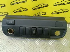 Блок кнопок Toyota Hilux (2005-2015) 2014 554490K070 ПИКАП 2.5 D 2KDFTV