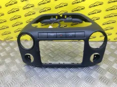 Рамка под магнитолу Volkswagen Amarok (2010-н.в.) 2011 2H0857211F ПИКАП 2.0 D CDCA