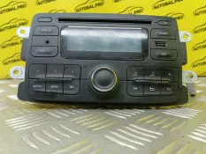 Магнитола Dacia Duster 2010-2017 2014 281155216R 1.5 D K9K858