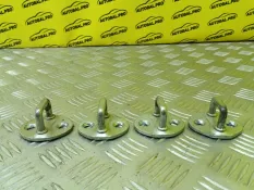 Ответная часть (скоба) замка двери Mitsubishi L200 (2006-2015) 2013 5715A009 ПИКАП 2.5 D 4D56