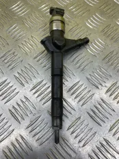 Форсунка топливная Nissan Pathfinder (R51M) 2004-2013 2005 16600EC00A ВНЕДОРОЖНИК 2.5 D YD25