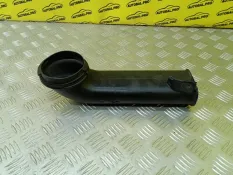 Патрубок воздушного фильтра Toyota Hilux (2005-2015) 2014 177510L030 ПИКАП 2.5 D 2KDFTV