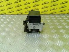 Блок ABS Toyota Hilux (2005-2015) 2014 4451071030 ПИКАП 2.5 D 2KDFTV