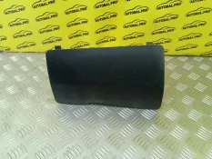 Подушка безопасности пассажирская (в торпедо) Toyota Hilux (2005-2015) 2014 739700K070 ПИКАП 2.5 D 2KDFTV